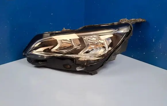 Peugeot 3008 II Headlight/headlamp 9810478180 90056582