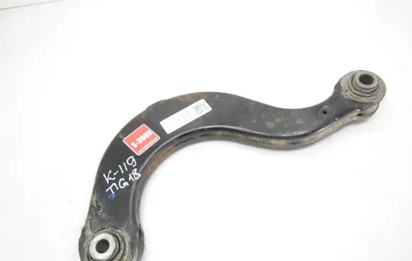 Volkswagen Tiguan Rear upper control arm/wishbone 5Q0505323C 878ZPR