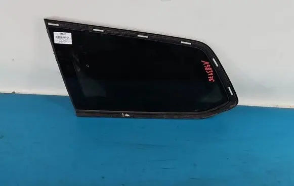 Volkswagen PASSAT B8 Rear side window IMPRK1583275