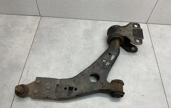 Ford Kuga II Front lower control arm/wishbone 