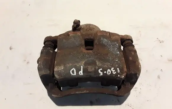 Hyundai i30 Front brake caliper 58130A6000