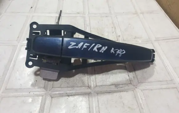 Opel Zafira B Front door exterior handle GM6051