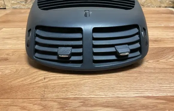 Alfa Romeo 147 Dash center air vent grill 225501 A504