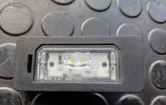 BMW X5 F15 Number plate light 7193293 154860823