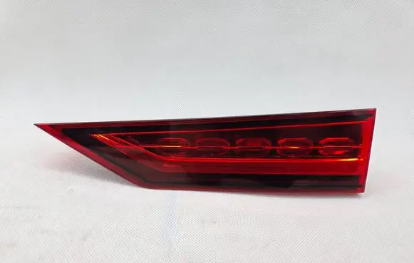 Volvo V60 Tailgate rear/tail lights 32228905