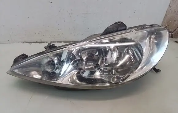 Peugeot 206 Headlight/headlamp 9660535680