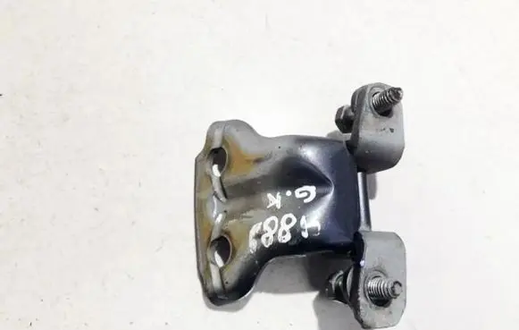 Volvo S40, V40 Rear door lower hinge