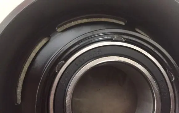 Steering wheel axle