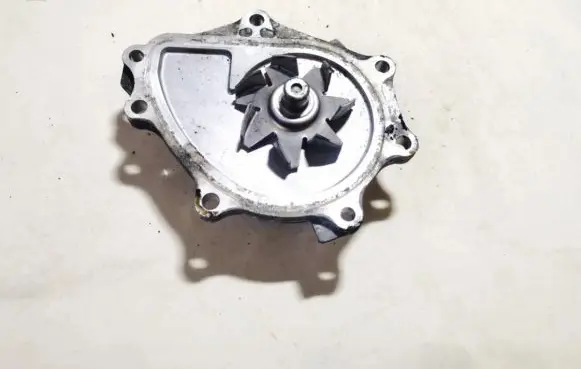 Toyota Avensis T250 Water pump