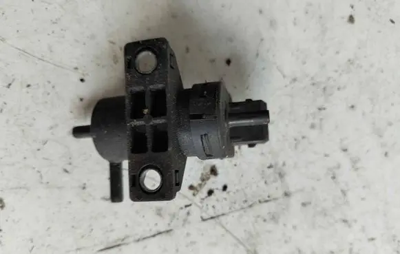 Renault Vel Satis Turbo solenoid valve 7700113709