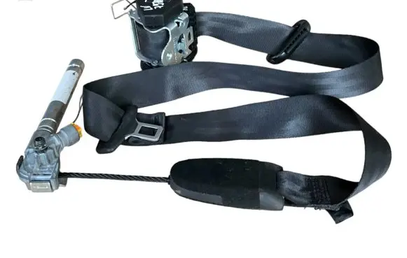 Alfa Romeo Mito Front seatbelt 621360100 156099966 623224900