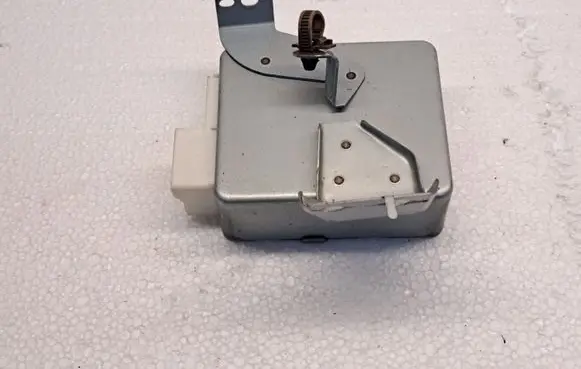 Toyota Prius (XW20) Power steering control unit/module 89650472201129001141