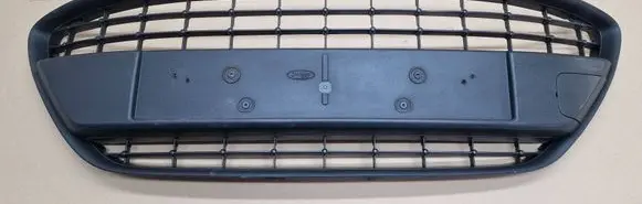 Ford Fiesta Front grill 8A6117B968A