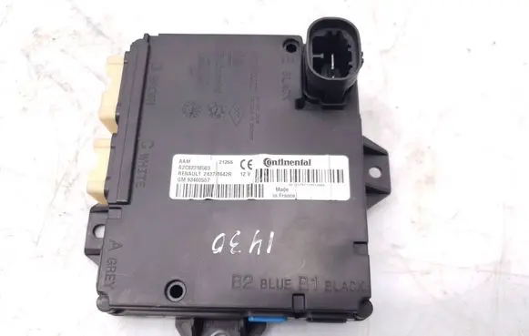 Renault Trafic III (X82) Keyless (KESSY) go control unit/module A2C82318503 93460557 243751642R