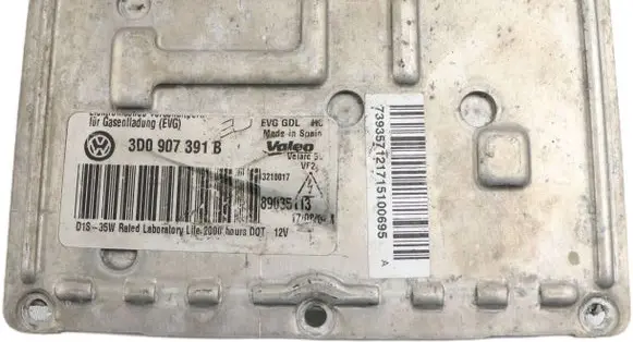 Volkswagen PASSAT B6 Xenon control unit/module 3D0907391B 89035113 13210017