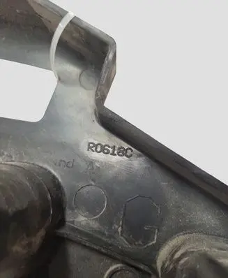 Volkswagen Caddy Rear bumper mounting bracket 9647553780 R06180