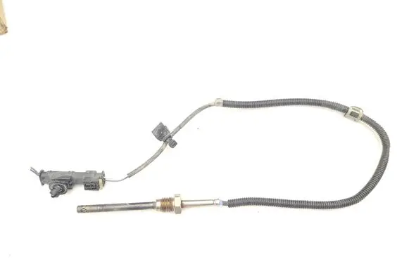 Mercedes-Benz Sprinter W906 Exhaust gas temperature sensor A0009058804
