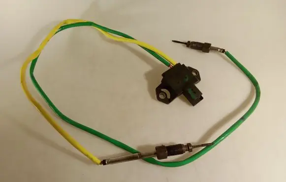 Renault Master III Exhaust gas temperature sensor 226588526R 2658001220
