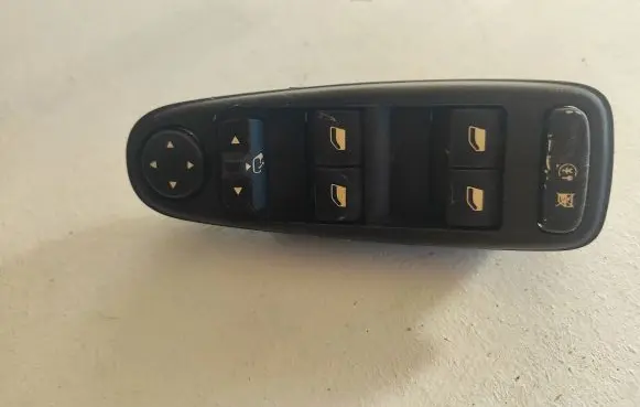 Citroen C4 Grand Picasso Electric window control switch 96639383ZD 000880636 29711110