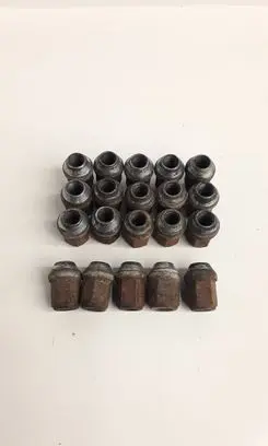 Nuts/bolts