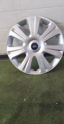 Ford Mondeo MK V R16 wheel hub/cap/trim AM511000AA
