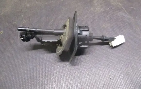 Volvo V50 Clutch cable 