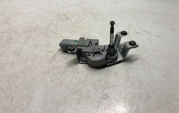 Mercedes-Benz B W246 W242 Rear window wiper motor A2479065102 7407264 18558210