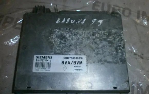 Renault Laguna I Engine control unit/module S101727104Q s101727104