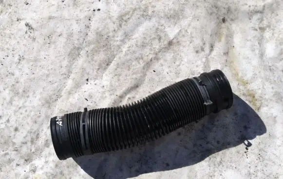 Audi A3 S3 8L Air intake hose/pipe