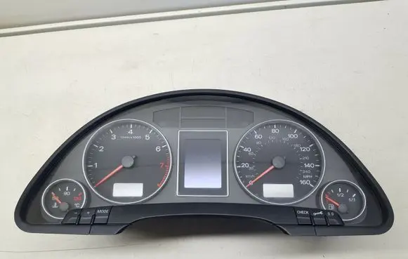 Audi A4 S4 B7 8E 8H Speedometer (instrument cluster) 0263626083 nr6826