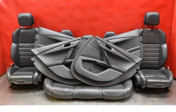Peugeot 508 RXH Seat set 