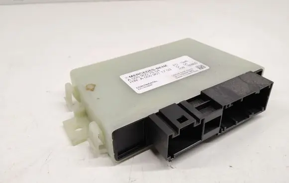 Mercedes-Benz Vito Viano W447 Reducing agents exhaust control unit A0009007604 A0009011703 A2C18228000
