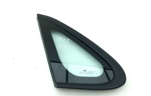 Hyundai i30 Rear side window