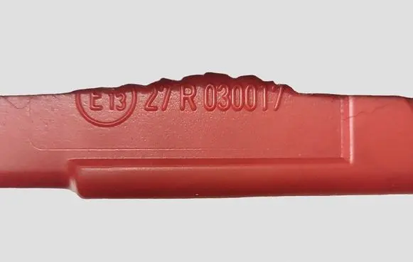 Volkswagen Touran I Emergency warning sign 27R030017