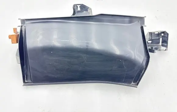 Audi Q3 F3 Air intake duct part 83B815159 4H0907658C