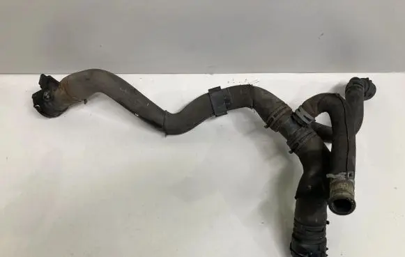 Audi A6 C7 Engine coolant pipe/hose 4G0121049AG