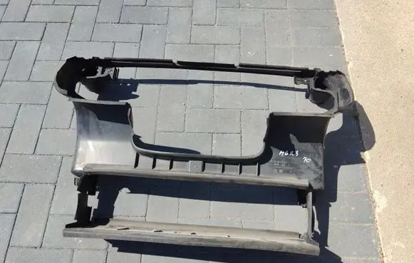 Mercedes-Benz R W251 Intercooler air guide/duct channel A2515000116
