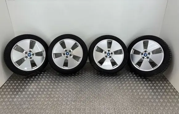 BMW i3 R19 alloy rim 6852053