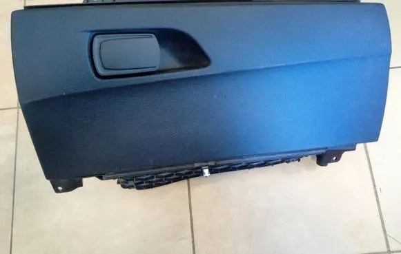 BMW 1 F20 F21 Glove box 51169226047 9226047 NE5348