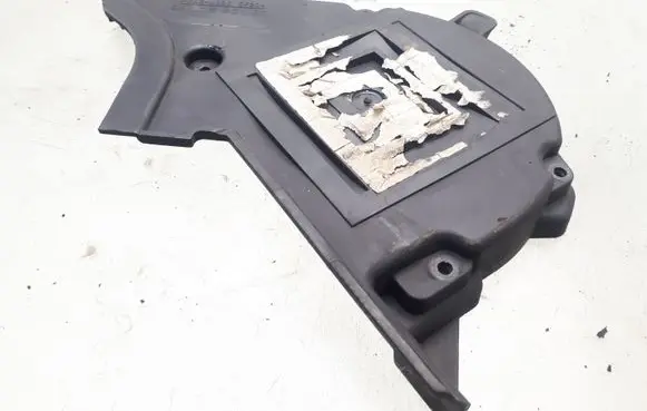 Ford Focus Timing belt guard (cover) 9651560180