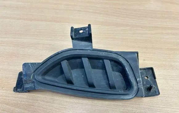 Ford Escape IV Front fog light trim/grill LJ6B15A246ACW