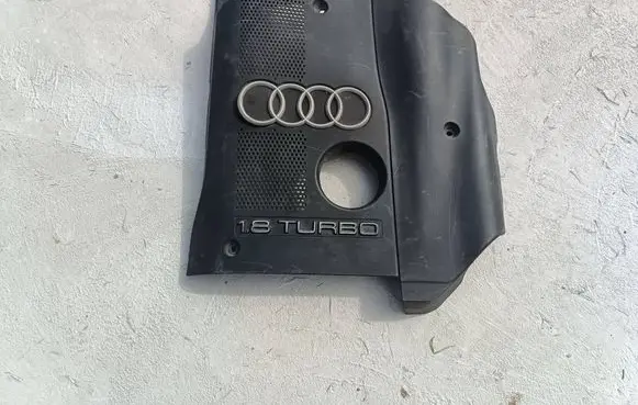 Audi A4 S4 B5 8D Engine cover (trim) 058103721