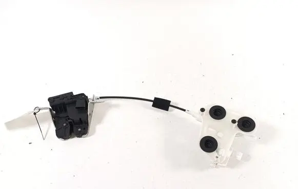 Mercedes-Benz C W205 Loading door lock 