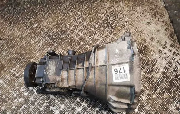 Manual 6 speed gearbox