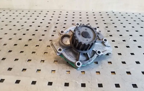 Volvo XC60 Water pump