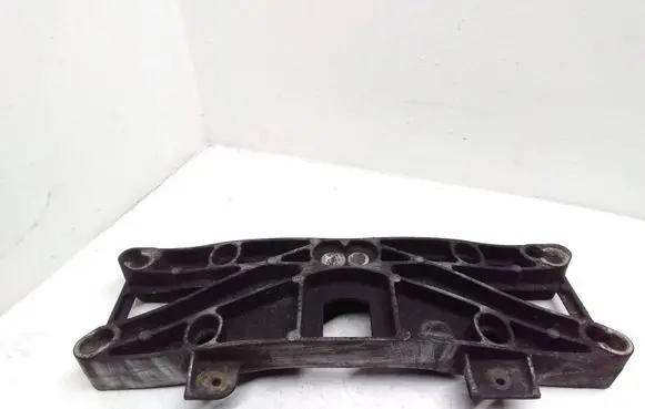 Chrysler 300 - 300C Gearbox mounting bracket 04578277AD