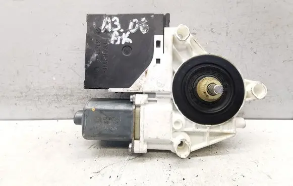 Audi A3 S3 8P Rear door window regulator motor 8P4959801D
