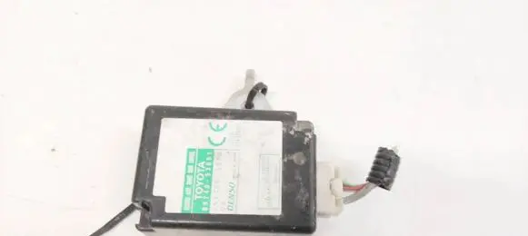 Lexus IS 220D-250-350 Door control unit/module 8974053051 89740-53051