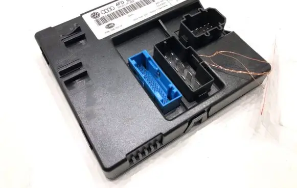 Audi A6 Allroad C6 Central body control module 4F0907289F