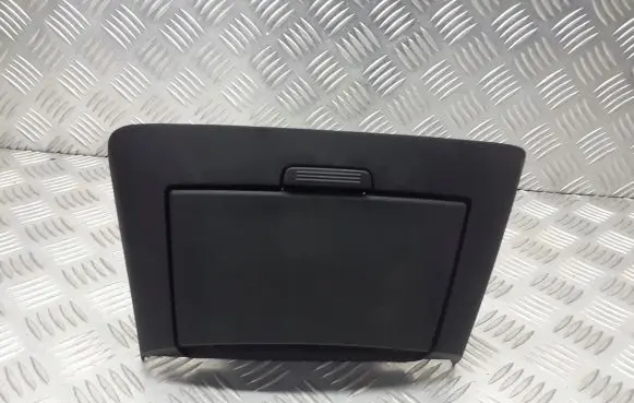 KIA Ceed Glove box 845501H000